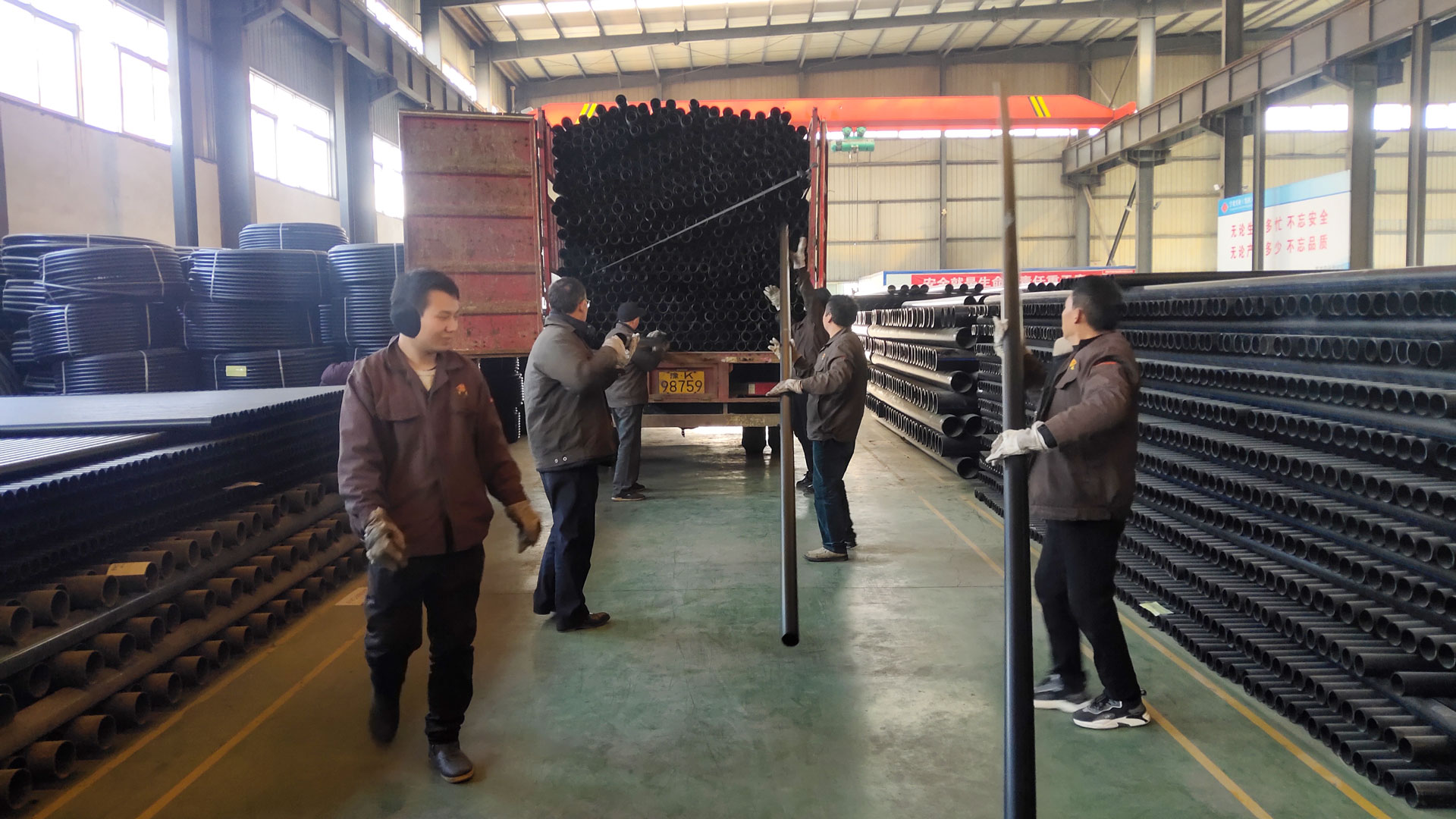 1613982245191647.jpg 代加工裝車.jpg