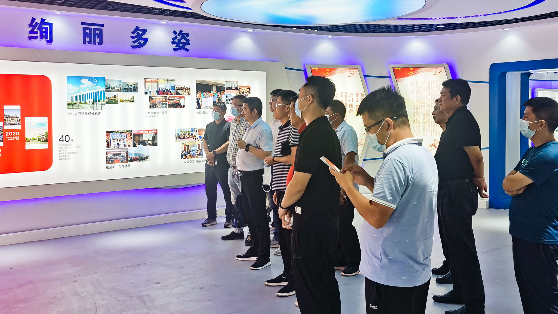 1658456728162093.jpg 圖2展廳參觀.jpg